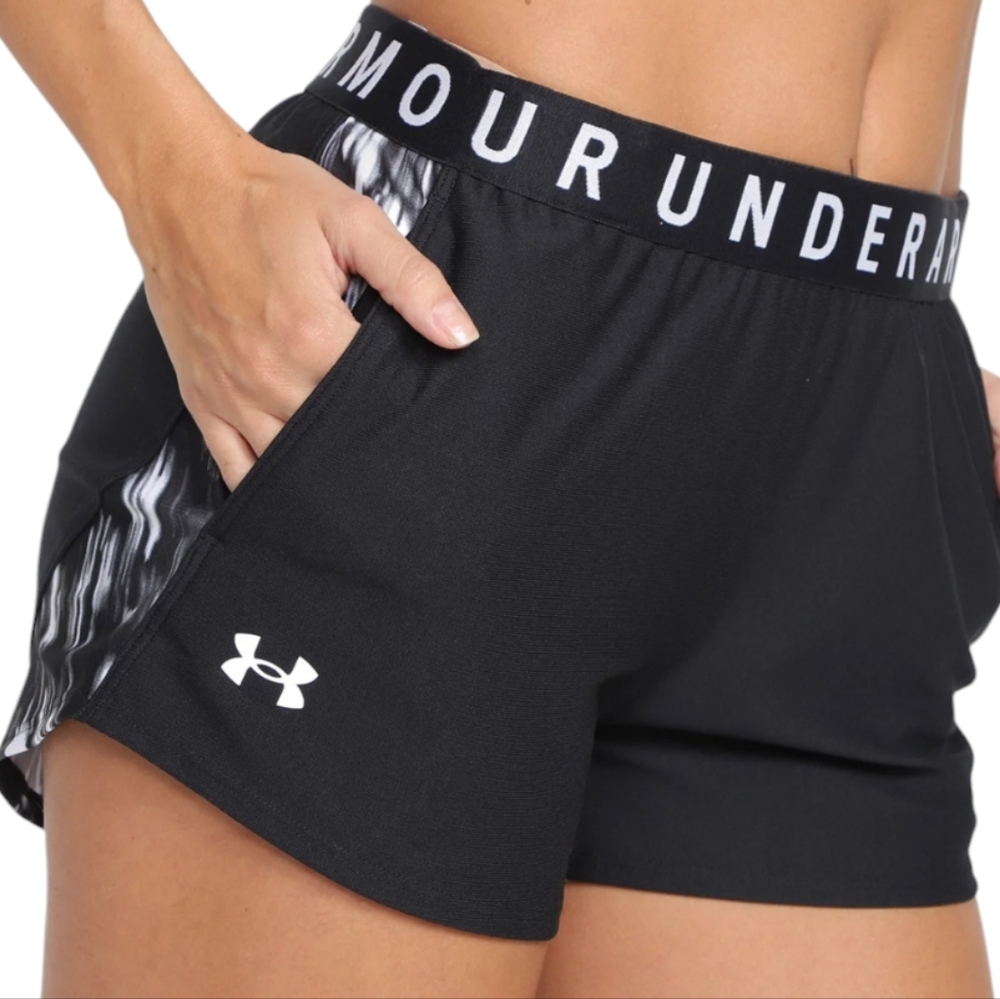 Under Armour Women's Athletic Shorts Black Size XL
